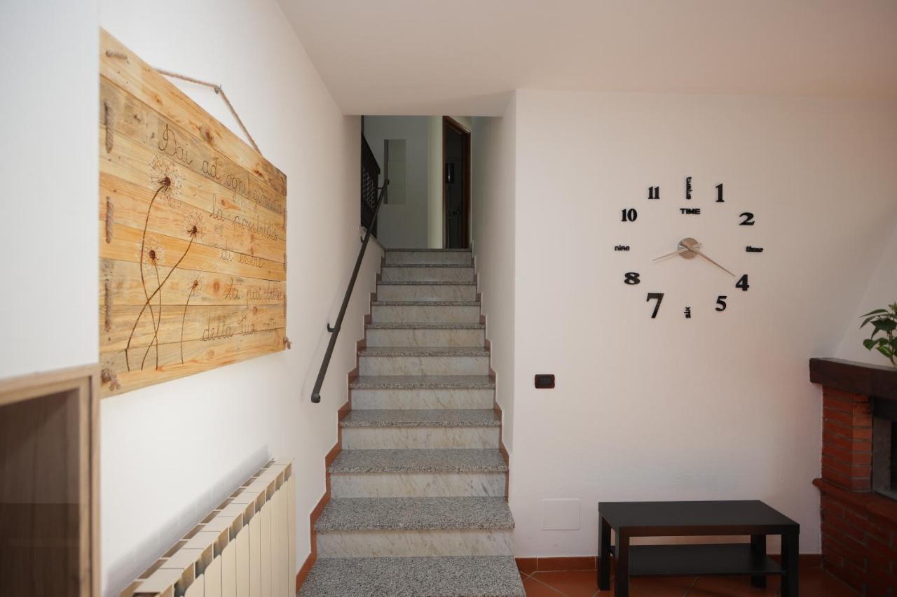 La Casa Col Portico Apartman Leivi Kültér fotó